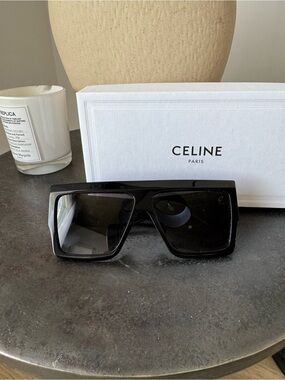 Celine CL400921 Flat Top Rectangular Sunglasses – Black – Never Worn